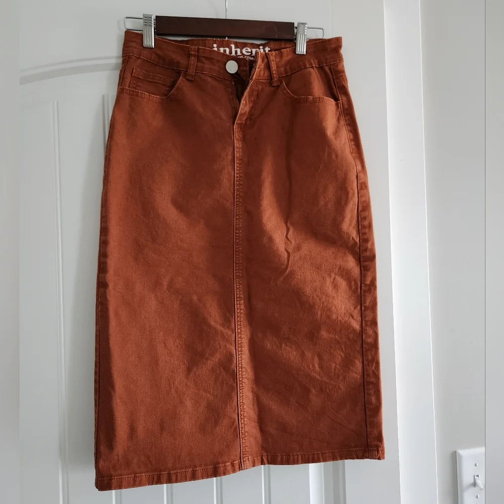 Inherit Remi Skirt - Picture 1 of 2